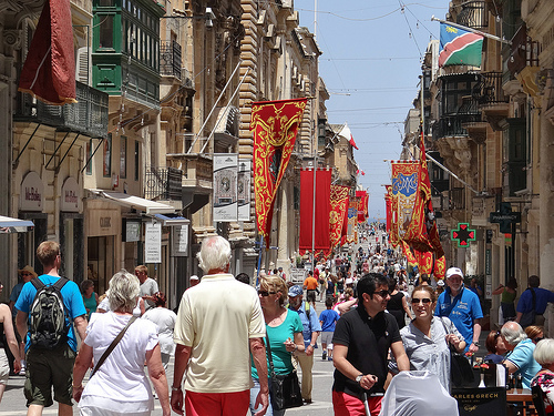 If you’re looking for urban living in Malta, with access to shops, theaters, restaurants—and all of these in a physically beautiful city—there’s nothing that can touch Valletta.  