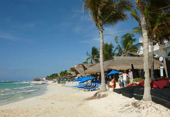 Slide 1 Playa del Carmen