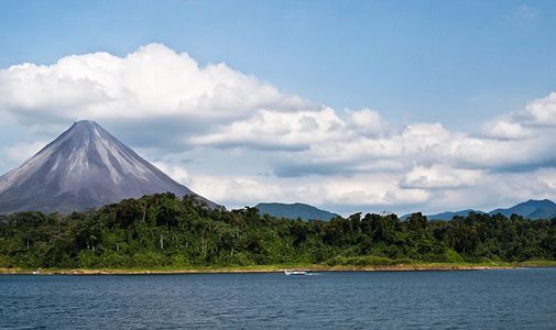 Days Filled With the Beauty of the Country in Lake Arenal