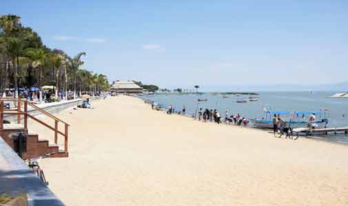 Active Living on the Shores of Lake Chapala