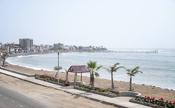 Huanchaco, Peru