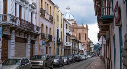 The Pros and Cons of Car Ownership in Ecuador